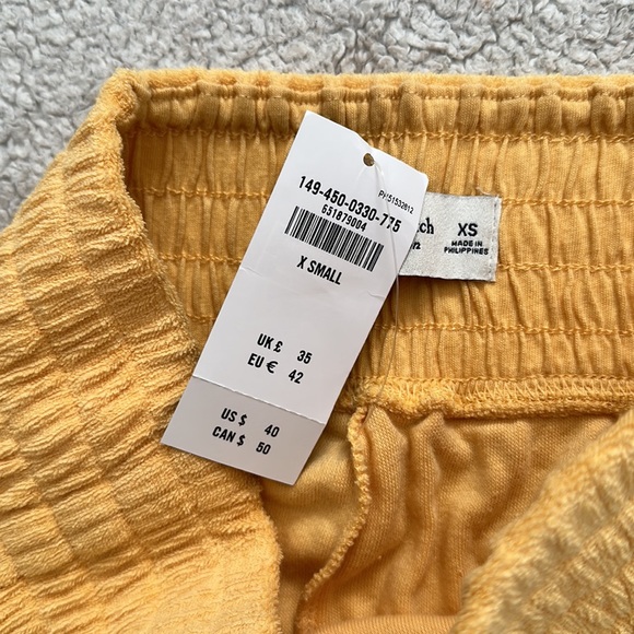 Abercrombie | Dolphin Hem Terry Shorts - Picture 4 of 5